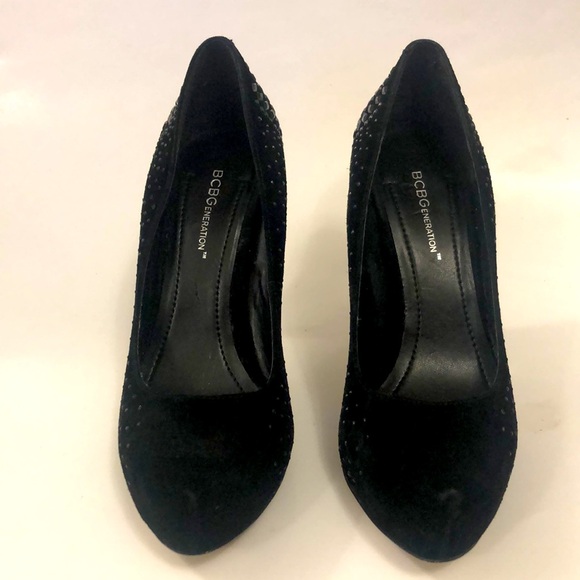 BCBG 7.5 Black High heel Platform Pump Suede metallic Studs Excellent Condition - Picture 2 of 10
